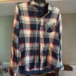 American Eagle button up
